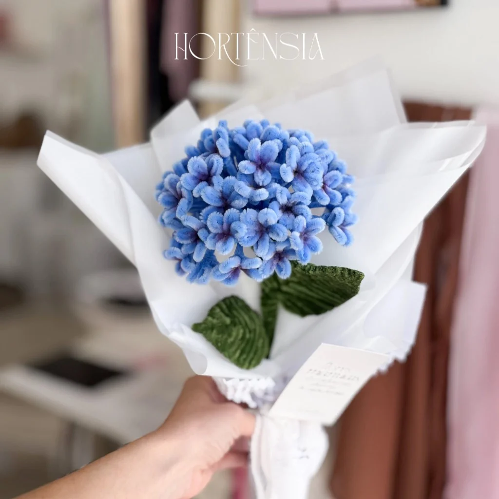 Flor de Chenille - Hortênsia Azul