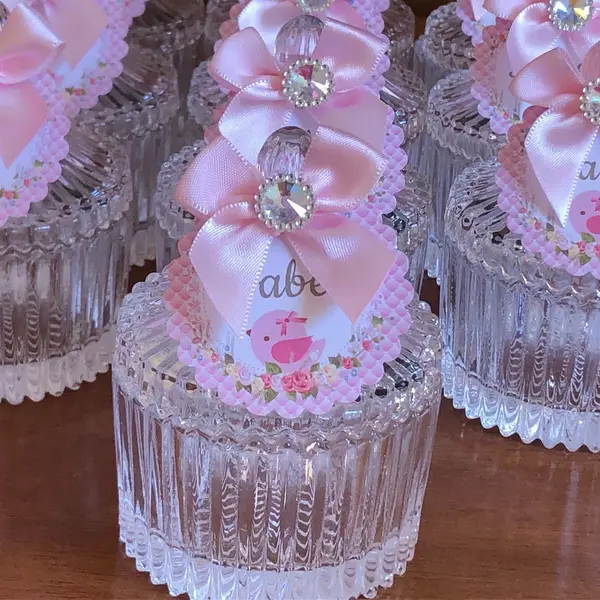 Caixinha Cristal Passarinho Rosa — Presente e Lembrancinhas de Casamento personalizado em Campo Grande MS