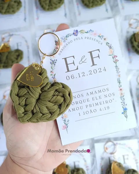 Chaveiro Crochê Coração Verde